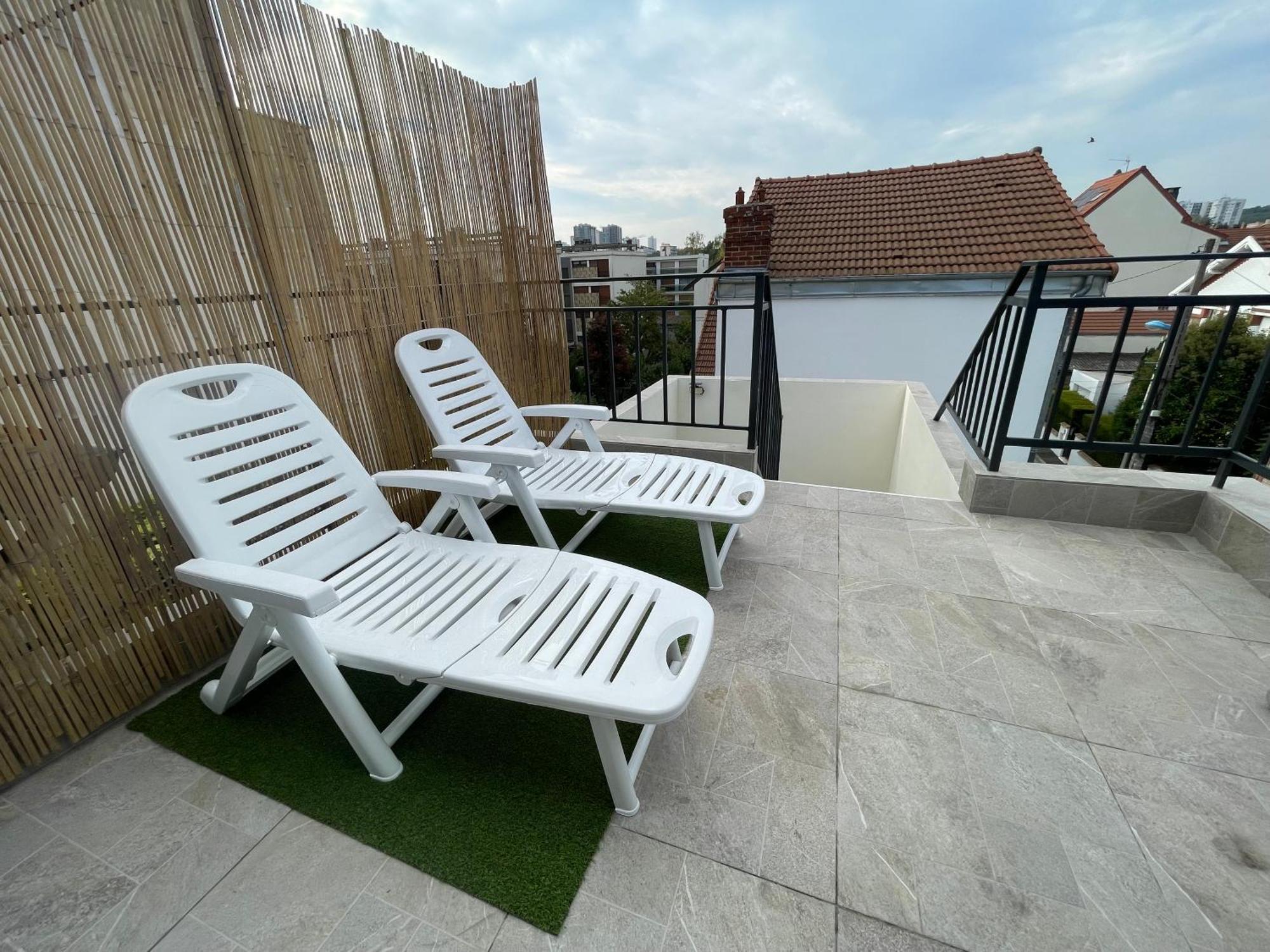 Appartement Avec Terrasse Et Ciel Etoile ! Noisy-le-Sec Bagian luar foto