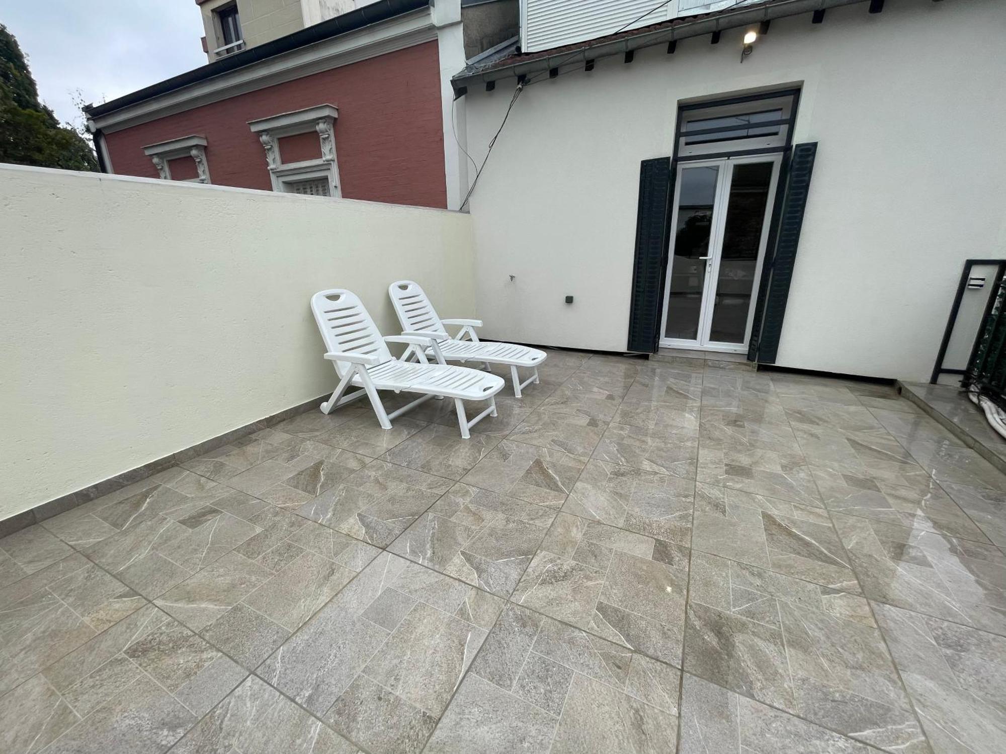 Appartement Avec Terrasse Et Ciel Etoile ! Noisy-le-Sec Bagian luar foto